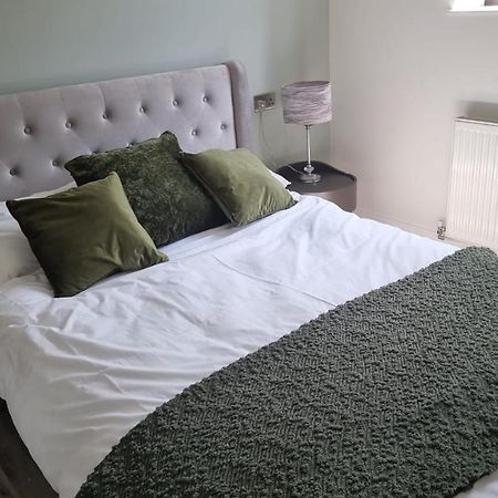 Jasmin Apartments - Luxury 1 & 2 Bedroom Units With Free Parking Bushey Exterior foto